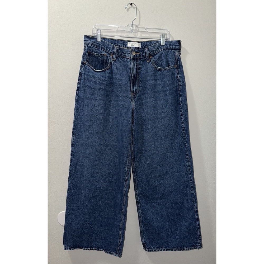 Abercrombie & Fitch Jeans The Wide leg high rise jean Denim Medium Wash Size 32R